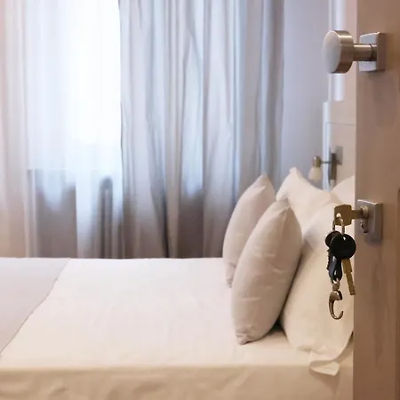 Palazzo Belli 3* 알바