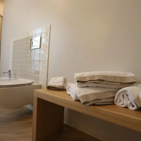 Palazzo Belli B&B 알바