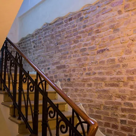 Palazzo Belli 알바